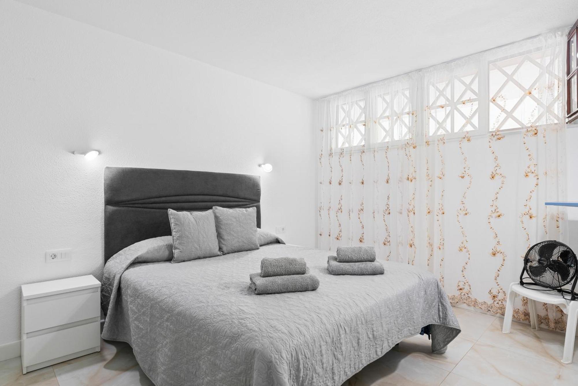 פוארטו דה סנטיאגו Neptuno Ocean View, Beach Line With Pool מראה חיצוני תמונה